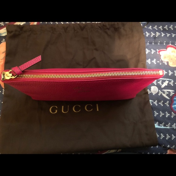Gucci Pebble Blossom Pink - Picture 2 of 10